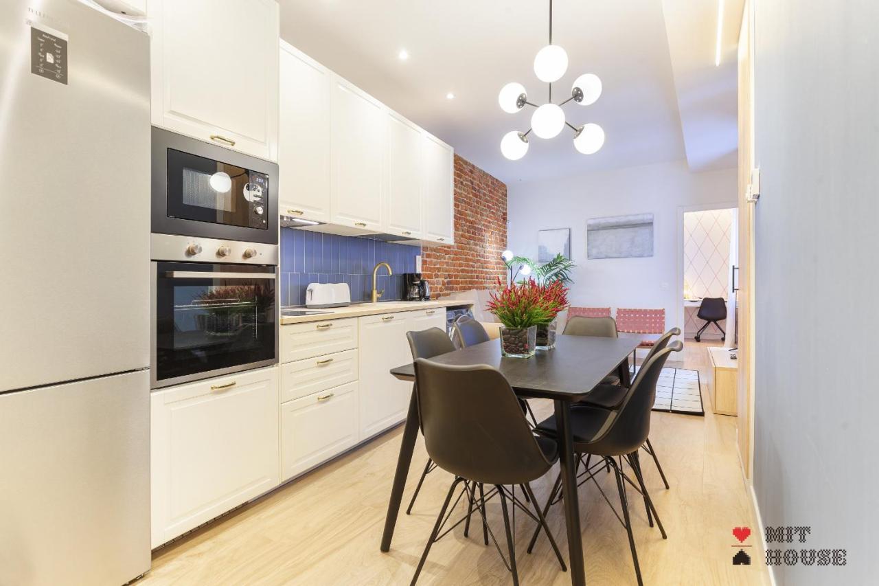 MIT House 4 Ways en Madrid Appartement Buitenkant foto