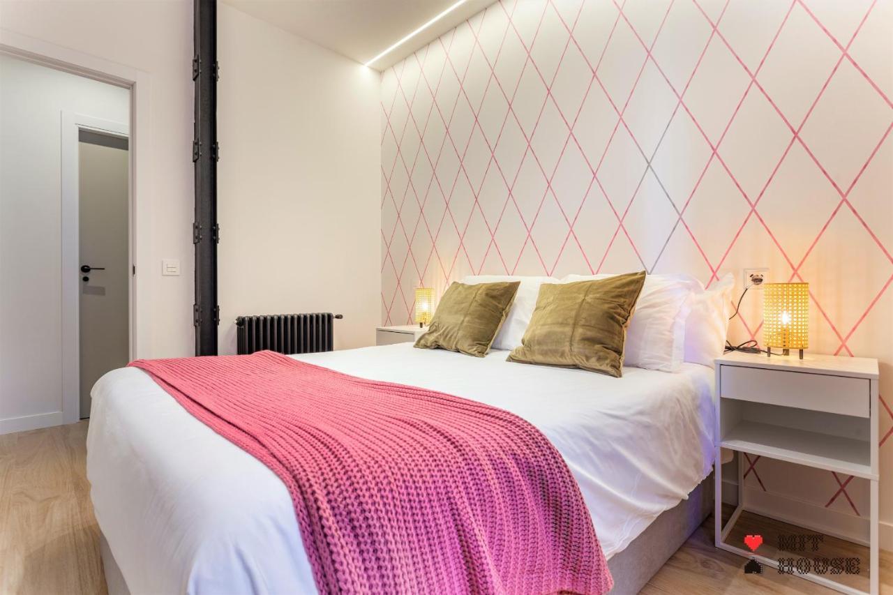 MIT House 4 Ways en Madrid Appartement Buitenkant foto