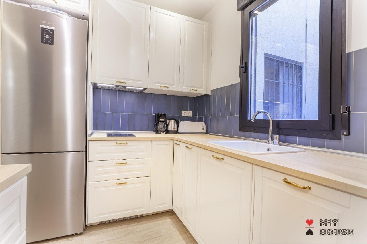 MIT House 4 Ways en Madrid Appartement Buitenkant foto
