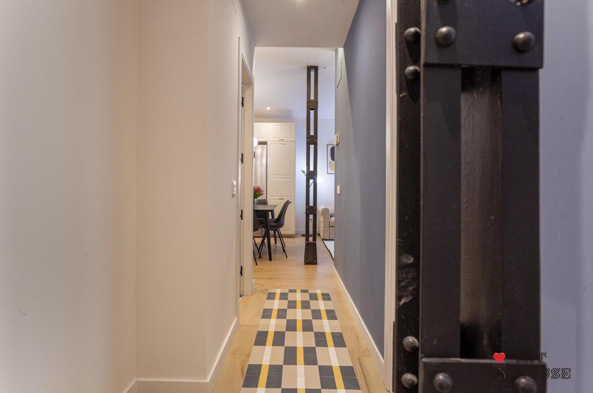 MIT House 4 Ways en Madrid Appartement Buitenkant foto