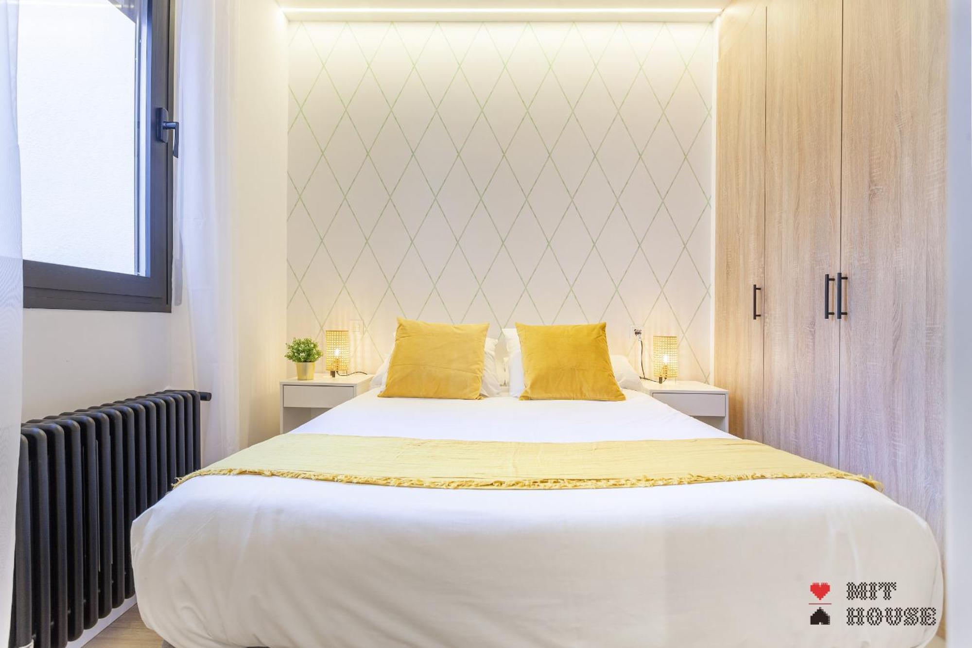 MIT House 4 Ways en Madrid Appartement Buitenkant foto