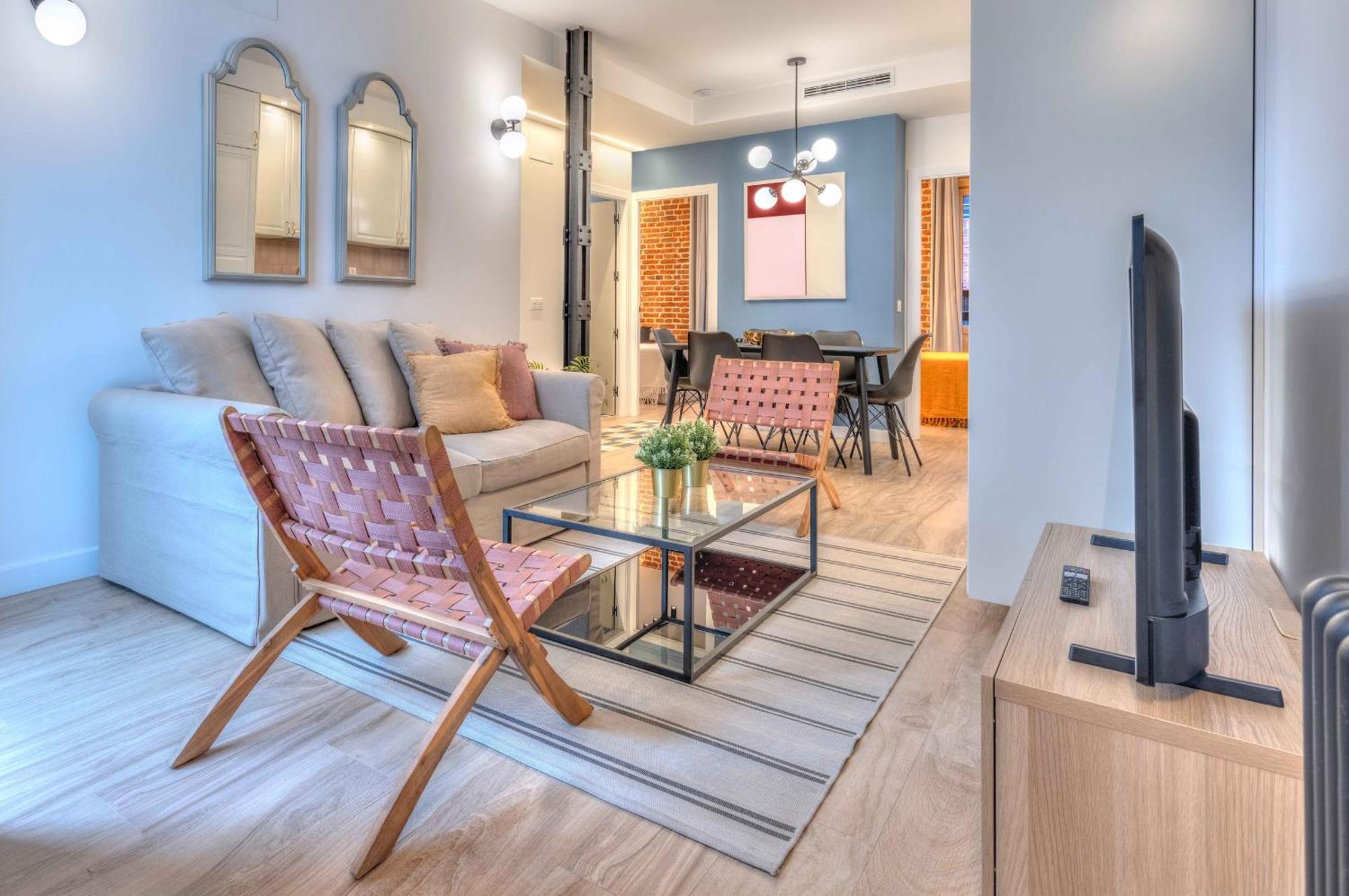 MIT House 4 Ways en Madrid Appartement Buitenkant foto