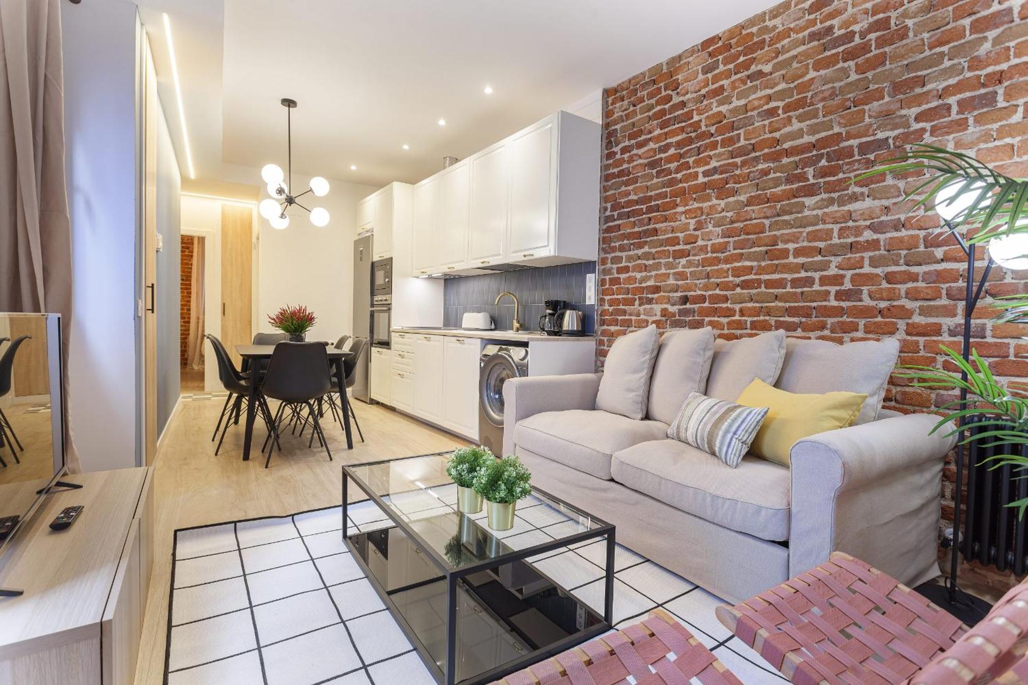 MIT House 4 Ways en Madrid Appartement Buitenkant foto